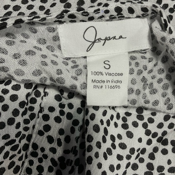 Japna, polkadot blouse - Picture 9 of 9